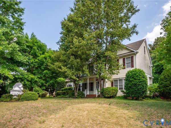 12621 Green Garden Terrace, Chester, VA 23836