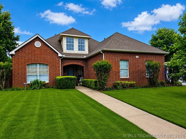 100 S Sycamore Avenue , Broken Arrow, OK 74012