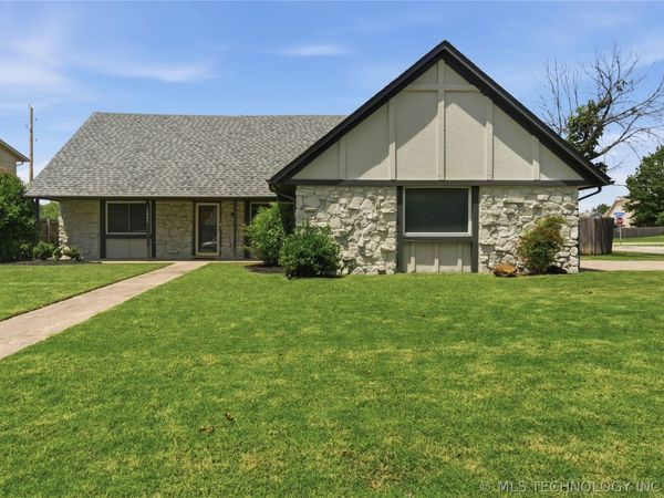 1900 W Indianola Street , Broken Arrow, OK 74012