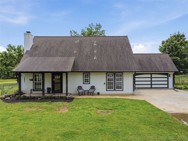 15525 S 149th East Avenue , Bixby, OK 74008