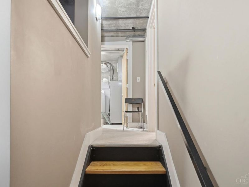 353 W Fourth Street, Unit 401, Cincinnati, OH 45202 Photo 10