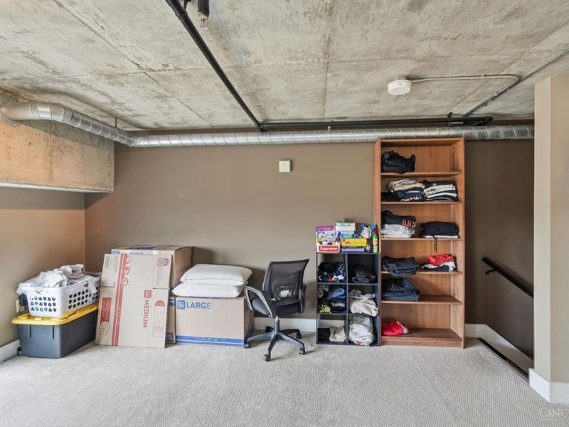 353 W 4th Street, Unit 401, Cincinnati, OH 45202 Photo 24