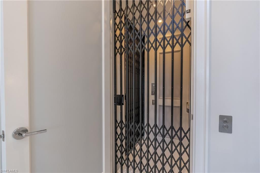 16366 Corsica Way , Unit 201, Naples, FL 34110 Photo