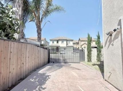 188 Thomsen Rd, Lathrop, CA 95330 Photo