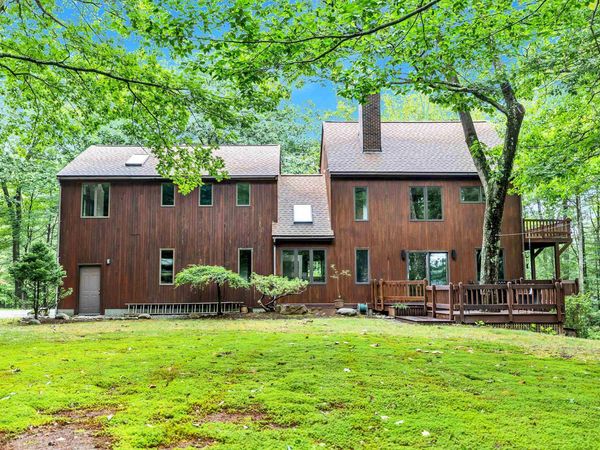 10 Kendall Hill Road, Mont Vernon, NH 03057