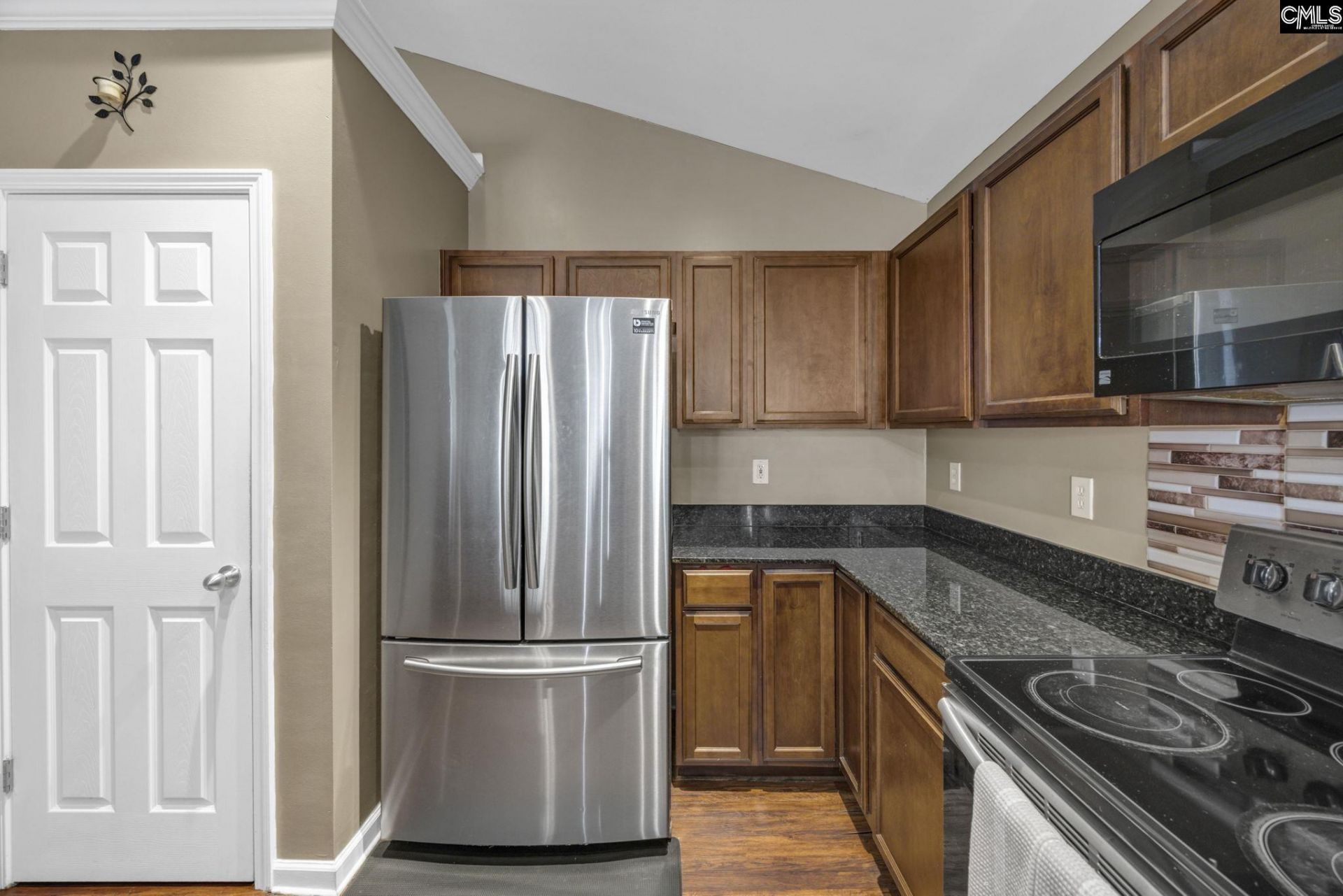311 Birchfield Drive  Photo 9