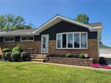 73 E Hillsdale Avenue, Seven Hills, OH 44131