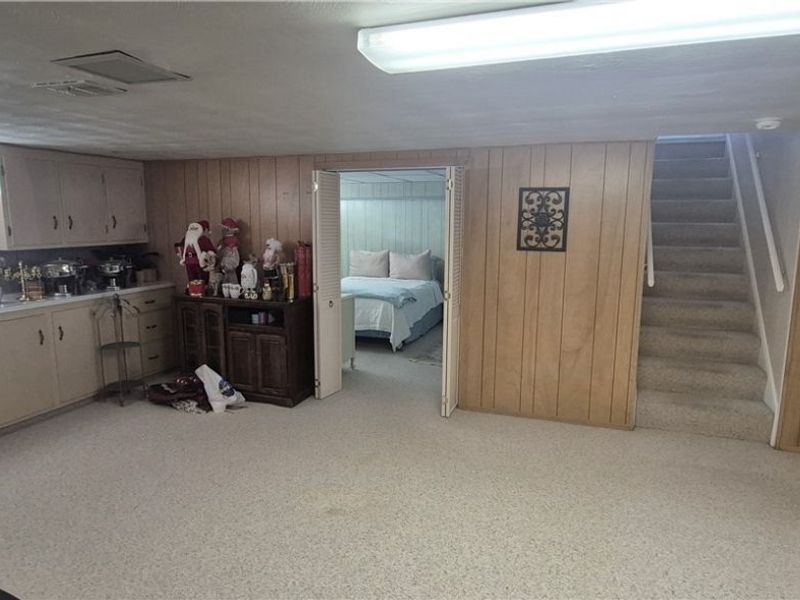 73 E Hillsdale Avenue, Seven Hills, OH 44131 Photo 33