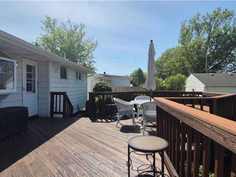 73 E Hillsdale Avenue, Seven Hills, OH 44131 Photo 38