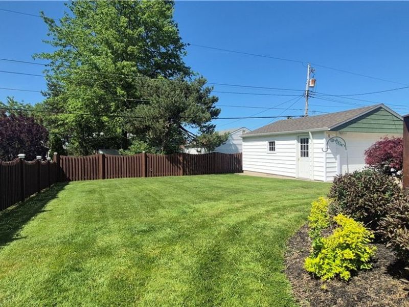73 E Hillsdale Avenue, Seven Hills, OH 44131 Photo 44