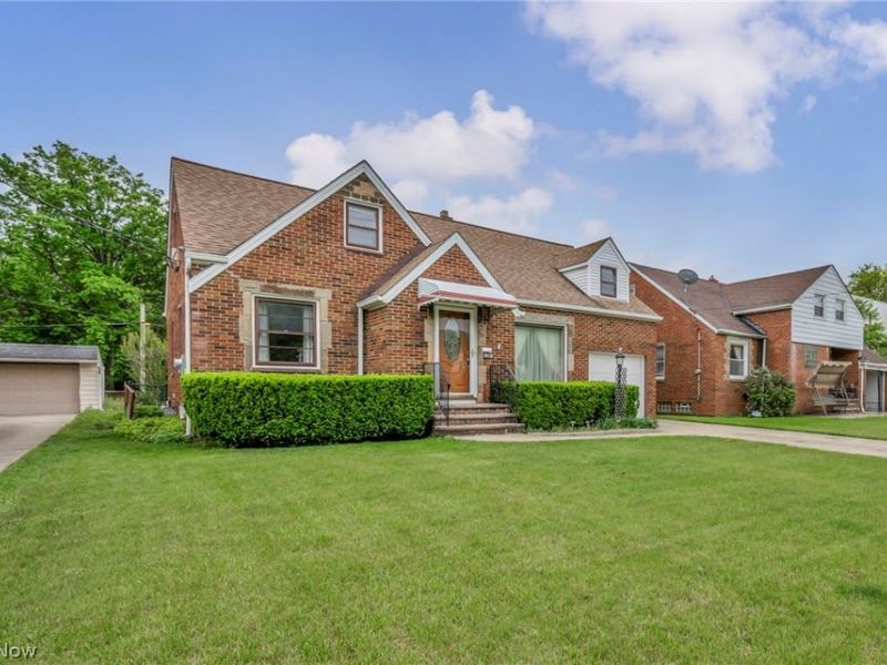 28110 Lake Shore Boulevard, Euclid, OH 44132 Photo 3