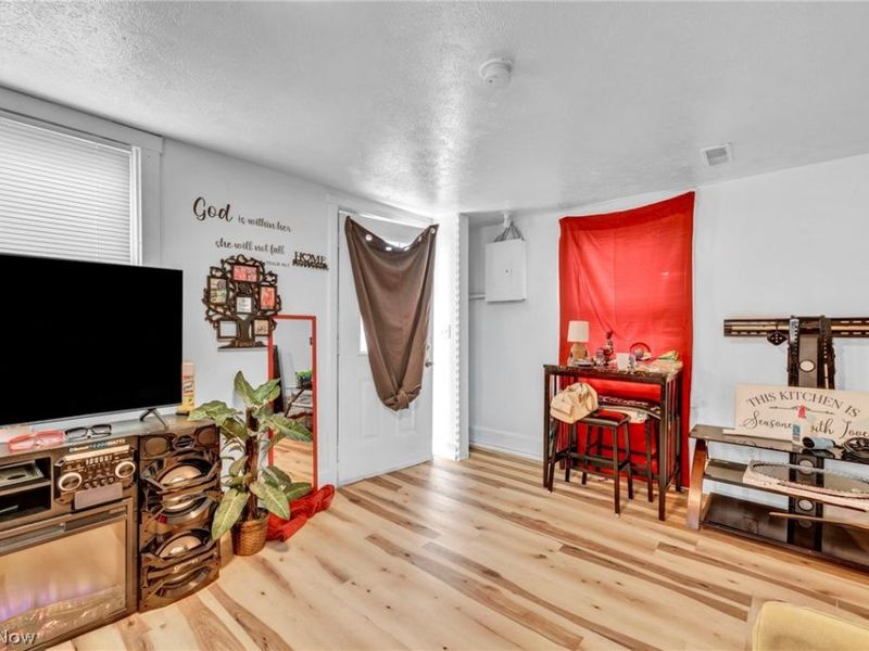3214 W 61st Street , Cleveland, OH 44102 Photo 19