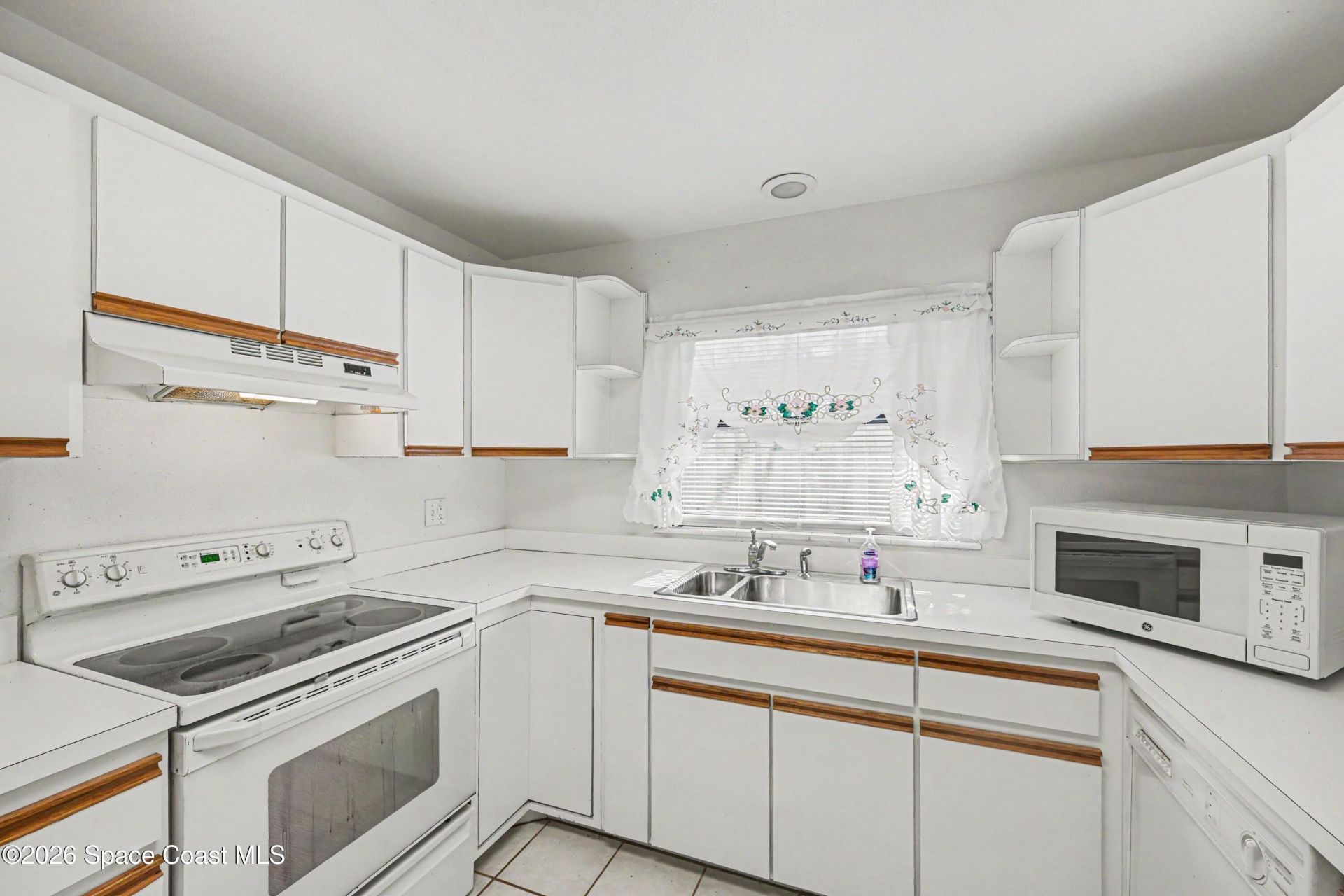 364 Formosa Drive , Cocoa Beach, FL 32931 Photo