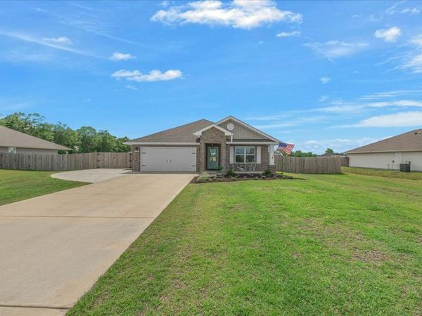7821 Marion Way, Pace, FL 32571