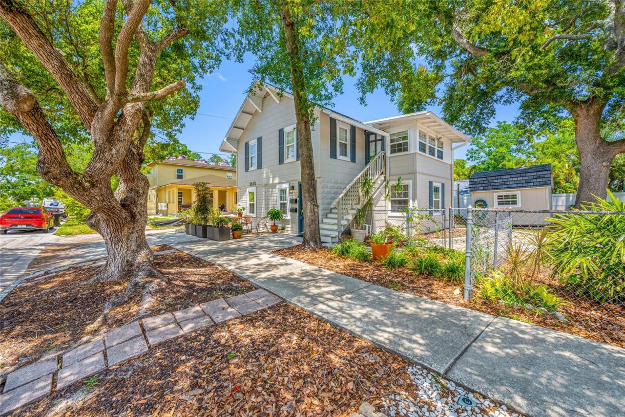 2415 11th Street N, Saint Petersburg, FL 33704 Photo