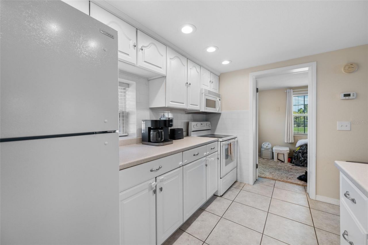 2415 11th Street N, Saint Petersburg, FL 33704 Photo