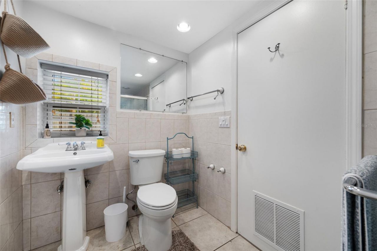 2415 11th Street N, Saint Petersburg, FL 33704 Photo
