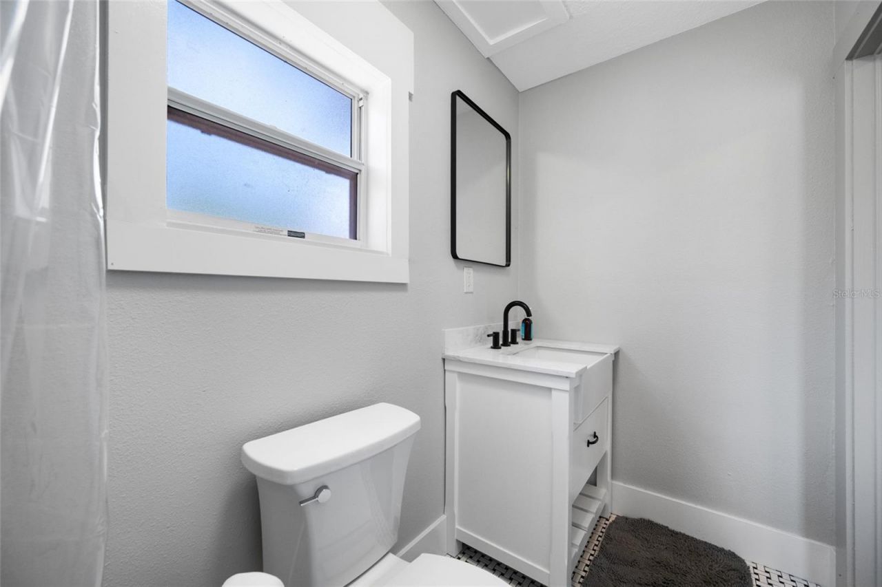 2415 11th Street N, Saint Petersburg, FL 33704 Photo