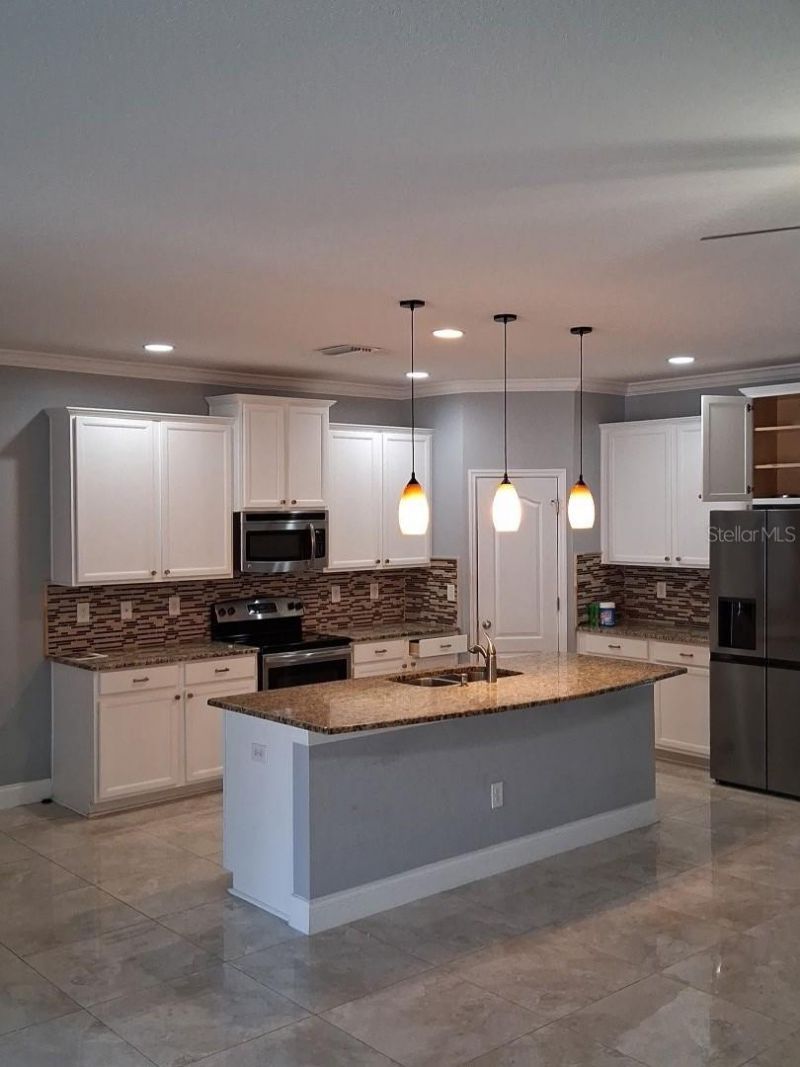 405 Blakely Court, Ruskin, FL 33570 Photo