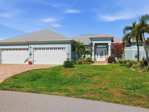15658 APPLEWHITE CIRCLE , PORT CHARLOTTE, FL 33981