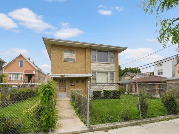 843 W 34th Place , Chicago, IL 60608