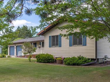 6834 Dickinson Drive NW, Bemidji, MN 56601