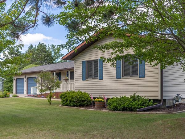 6834 Dickinson Drive NW, Bemidji, MN 56601
