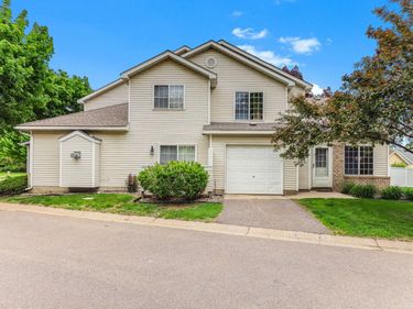 2333 Williams Drive, Burnsville, MN 55337