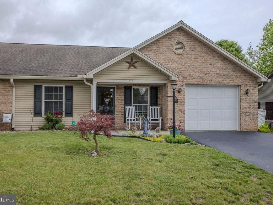 159 Ginkgo Court, Chambersburg, PA 17201 Main Photo