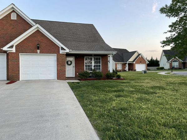 215 Briarstone Drive, Rossville, GA 30741