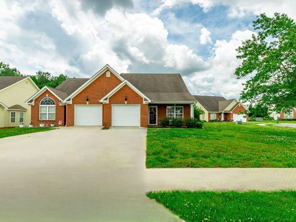 215 Briarstone Drive, Rossville, GA 30741