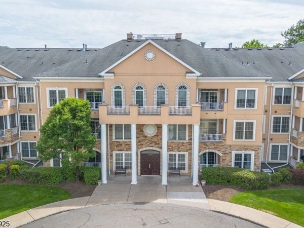 3215 Franklin Ln, Rockaway, NJ 07866