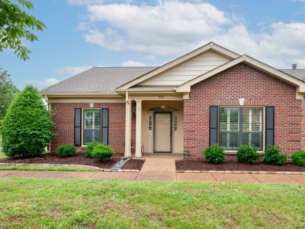 9007 Sawyer Brown Rd , Nashville, TN 37221