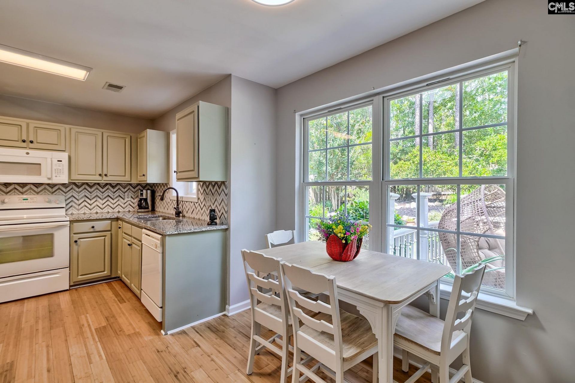 500 Oak Cove Drive  Photo 11