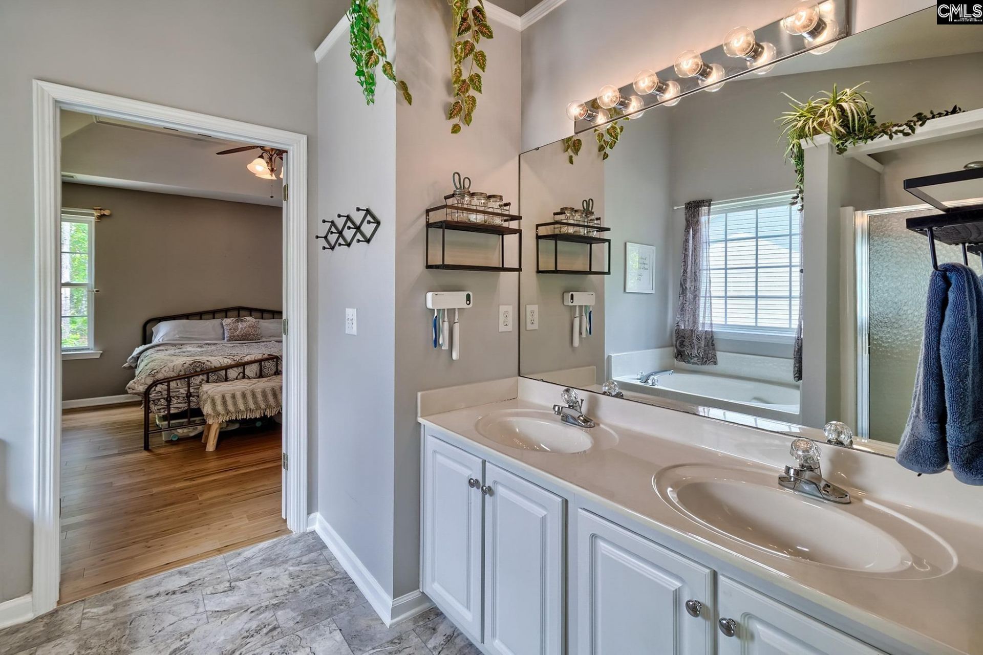 500 Oak Cove Drive  Photo 24
