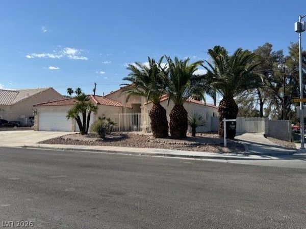 1778 Canterbury Court , Las Vegas, NV 89119