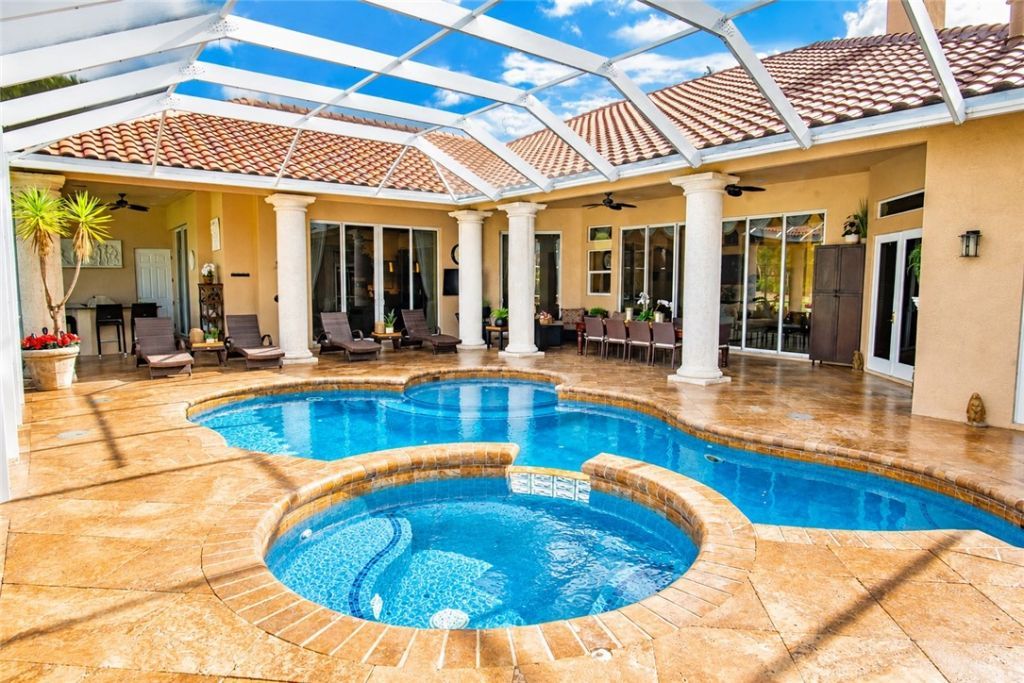 2804 Bent Pine Drive, Fort Pierce, FL 34951 Photo