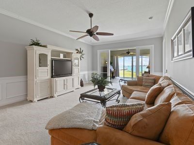 4 Harbour Isle Drive E, Unit 106, Fort Pierce, FL 34949 Photo