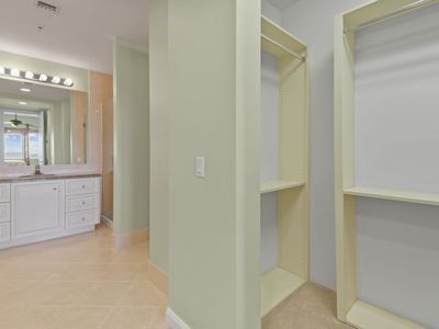 4 Harbour Isle Drive E, Unit 106, Fort Pierce, FL 34949 Photo