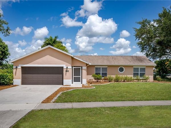 3121 Orange Grove TRL, NAPLES, FL 34120