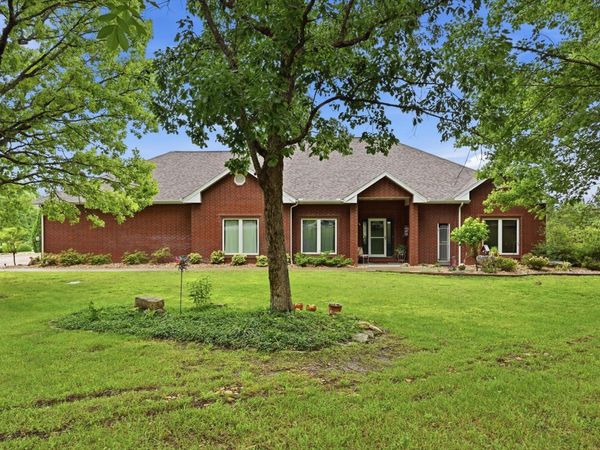 282 Grandview Hills Circle , Branson West, MO 65737