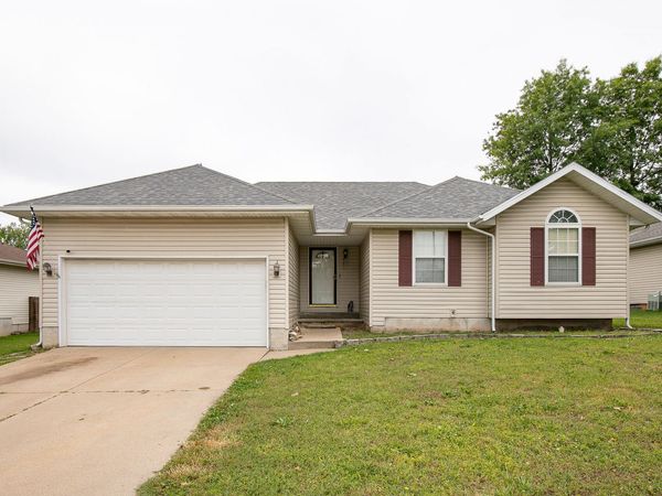 437 S Sherwood Avenue , Republic, MO 65738