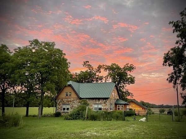 2886 County Road 382, Dora, MO 65637