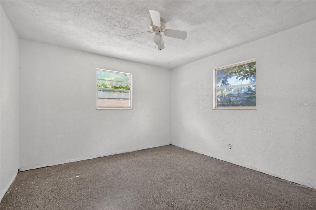 7211 Lynnwood Avenue N, Saint Petersburg, FL 33710 Photo