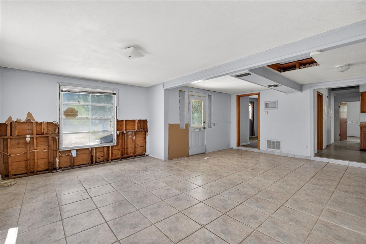 7211 Lynnwood Avenue N, Saint Petersburg, FL 33710 Photo