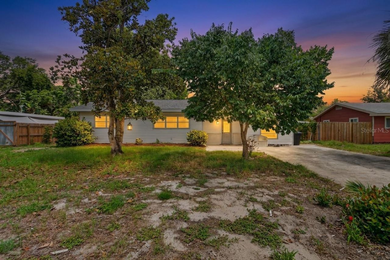 7211 Lynnwood Avenue N, Saint Petersburg, FL 33710 Photo