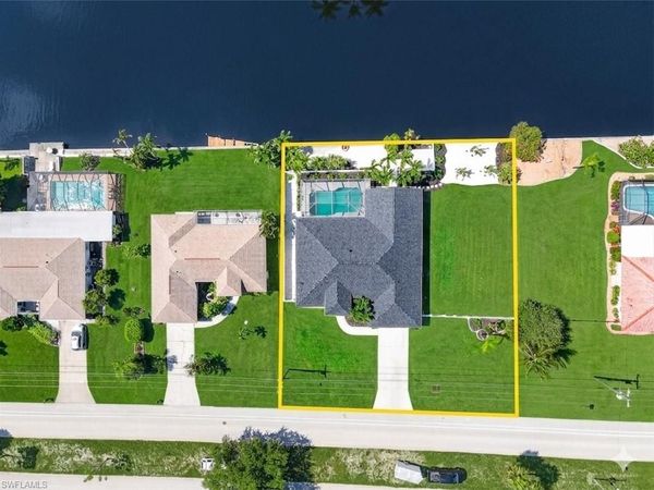 920 E Archer PKWY , CAPE CORAL, FL 33904