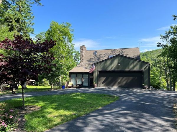 315 FLAT TOP LAKE ROAD, GHENT, WV 25843