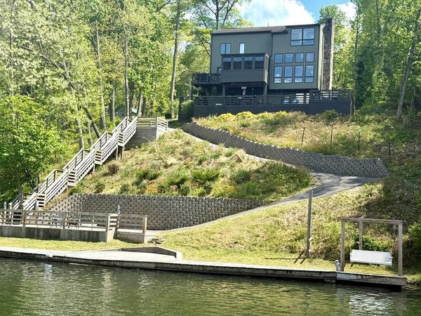 315 FLAT TOP LAKE ROAD, GHENT, WV 25843