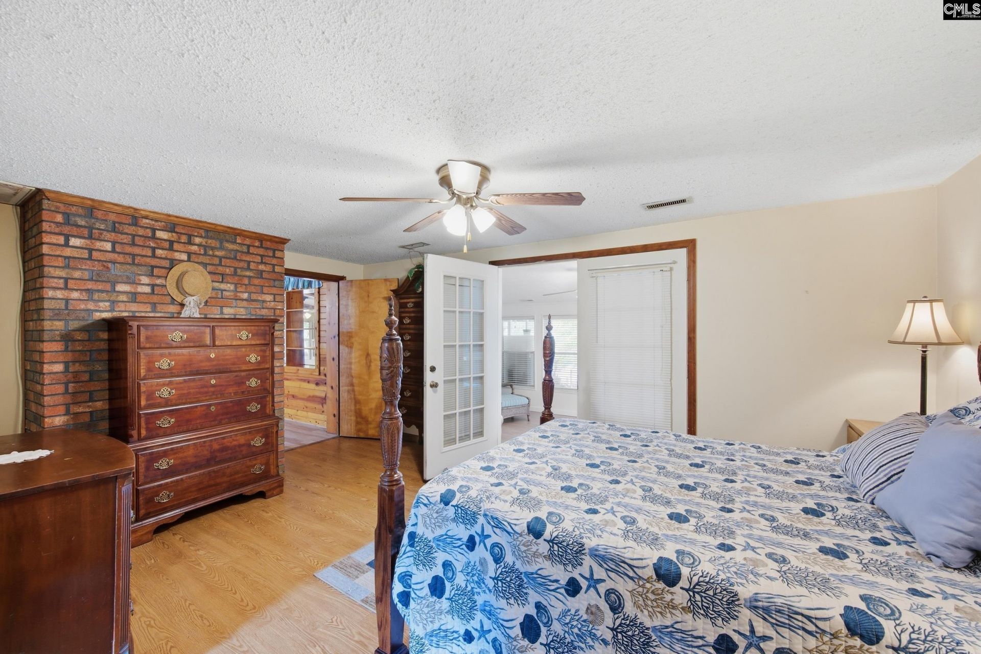 1089 Lake Drive  Photo 20